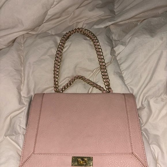 Pink purse - Picture 2 of 12